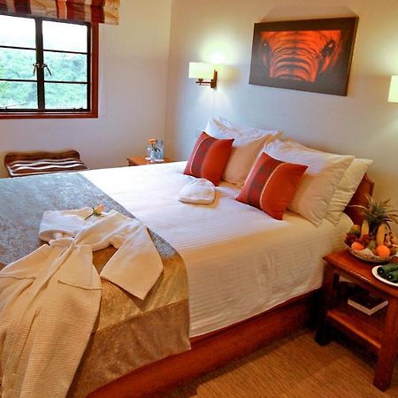 The Ark Lodge نيري المظهر الخارجي الصورة