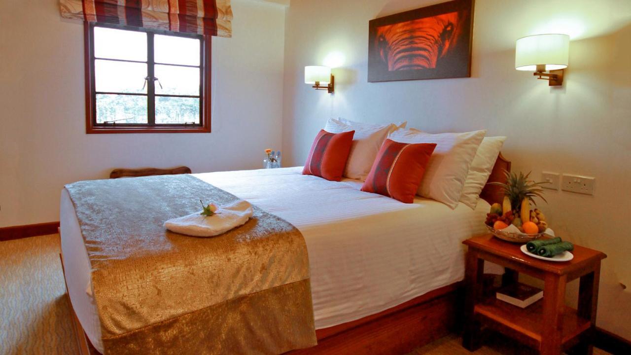 The Ark Lodge نيري المظهر الخارجي الصورة